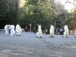 神主